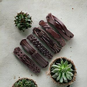 24357 Antiqued Leather Bracelet Set